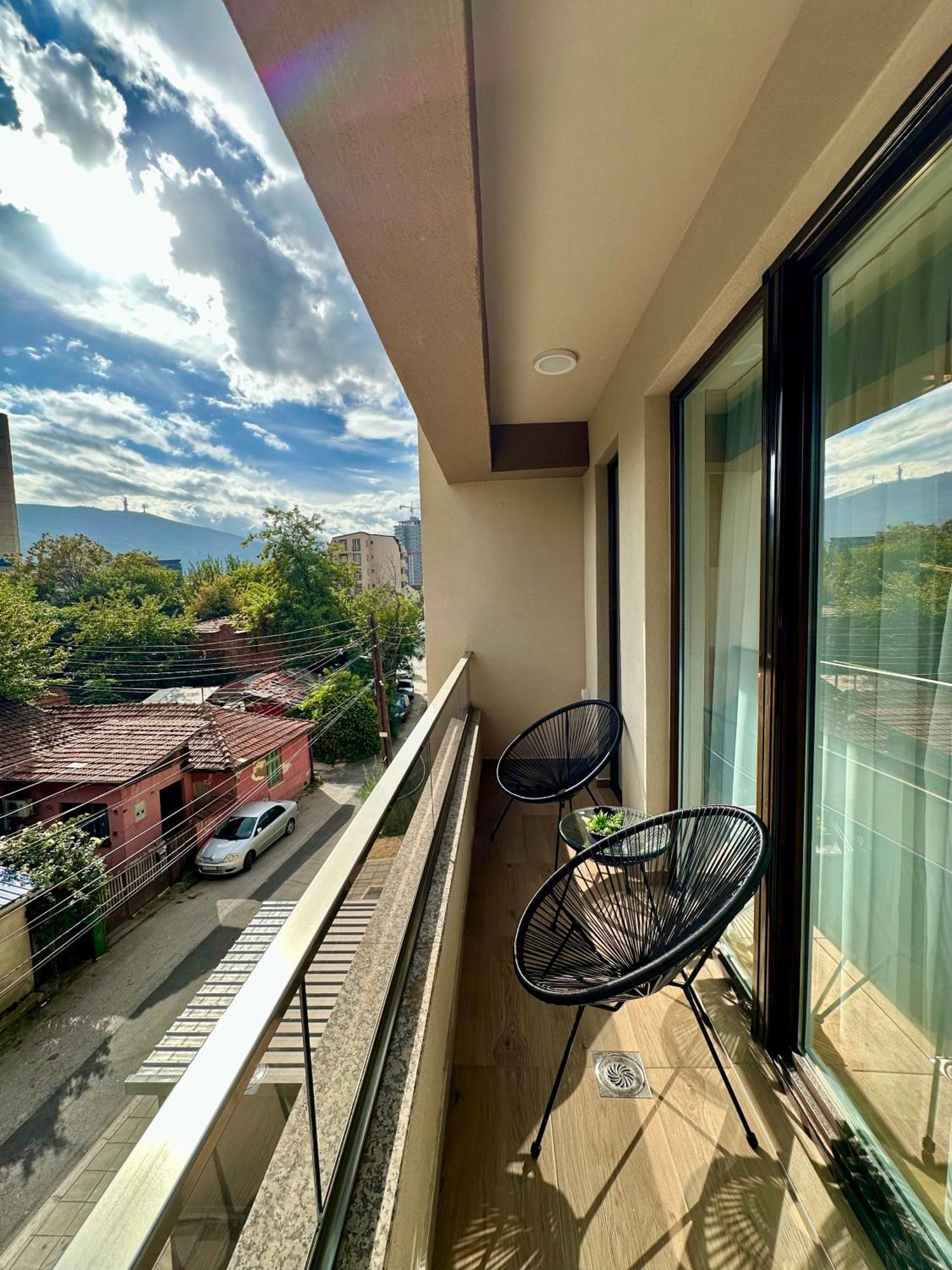 Downtown Riverside Apartments Skopje Exterior foto