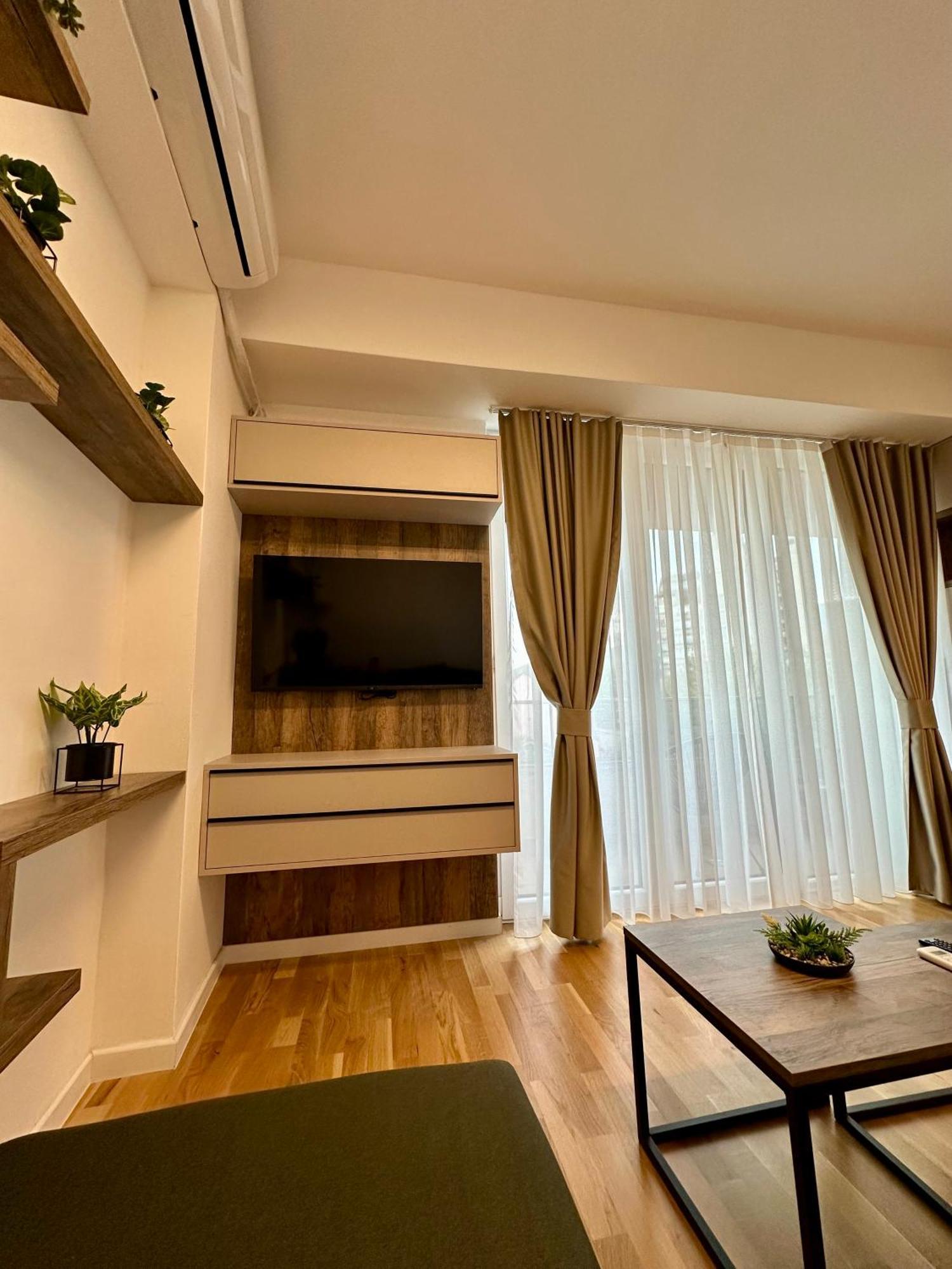 Downtown Riverside Apartments Skopje Exterior foto